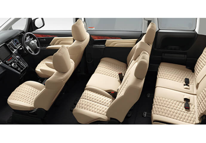 三菱自動車 デリカ D:5 イメージ5