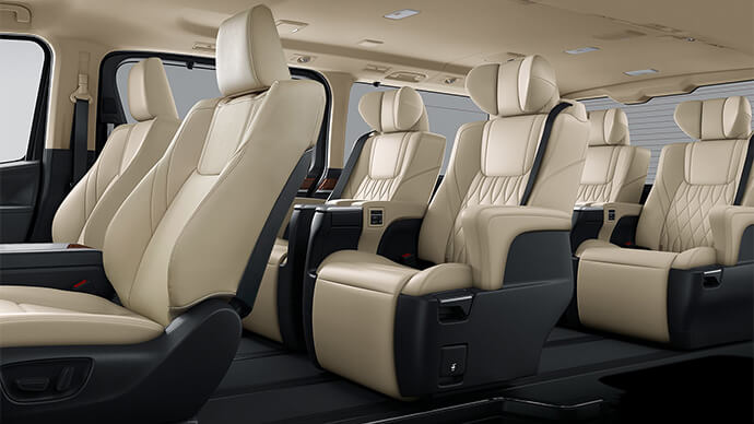 トヨタ グランエース イメージ2