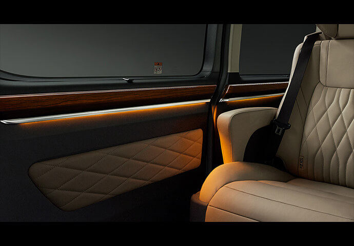 トヨタ グランエース イメージ4