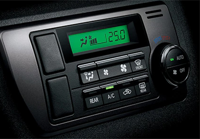 トヨタ ハイエースバン イメージ4